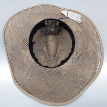 Load image into Gallery viewer, Catarzi donna, grande cappello traforato in paglia