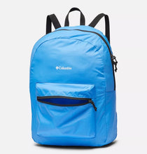 Load image into Gallery viewer, Lightweight and compressible 21 liter backpack