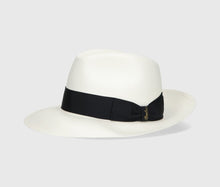 Load image into Gallery viewer, Fine Panama with wide brim
BORSALINO