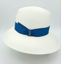Load image into Gallery viewer, Claudette" Panama fine brim women's Borsalino