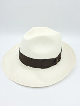 Load image into Gallery viewer, Fine Panama with wide brim
BORSALINO