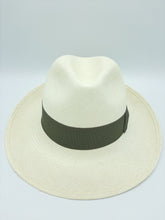 Load image into Gallery viewer, Panama Quito Borsalino, wide brim