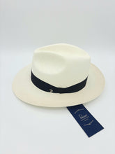 Load image into Gallery viewer, Panama Panizza mod. Puyo E10