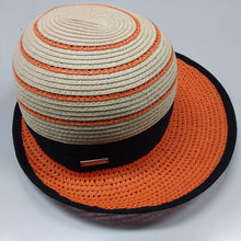 Carica l&#39;immagine nel visualizzatore di Gallery, Seeberger,  cloche con visiera misto paperbraid
